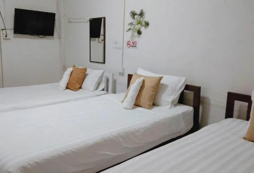 اتاق استاندارد سه نفره, Banana Hostel Donmuang