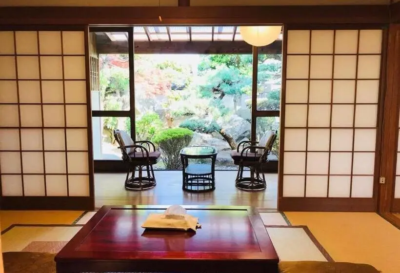 ファミリールーム, Guest House Wagaranchi Kai