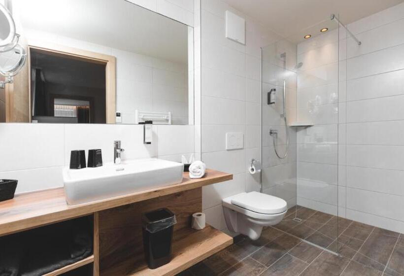 דירת שלושה חדרים, Residenz Gramaser Gmbh