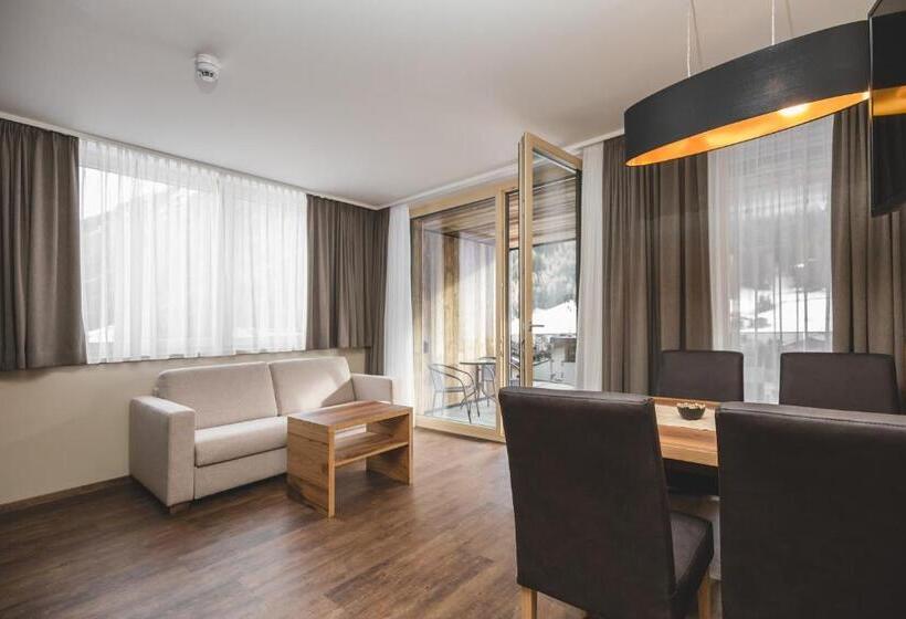 דירת שלושה חדרים, Residenz Gramaser Gmbh