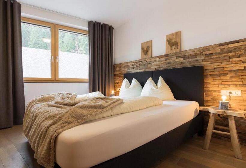 דירת שלושה חדרים, Aparthotel Herzblick Gmbh