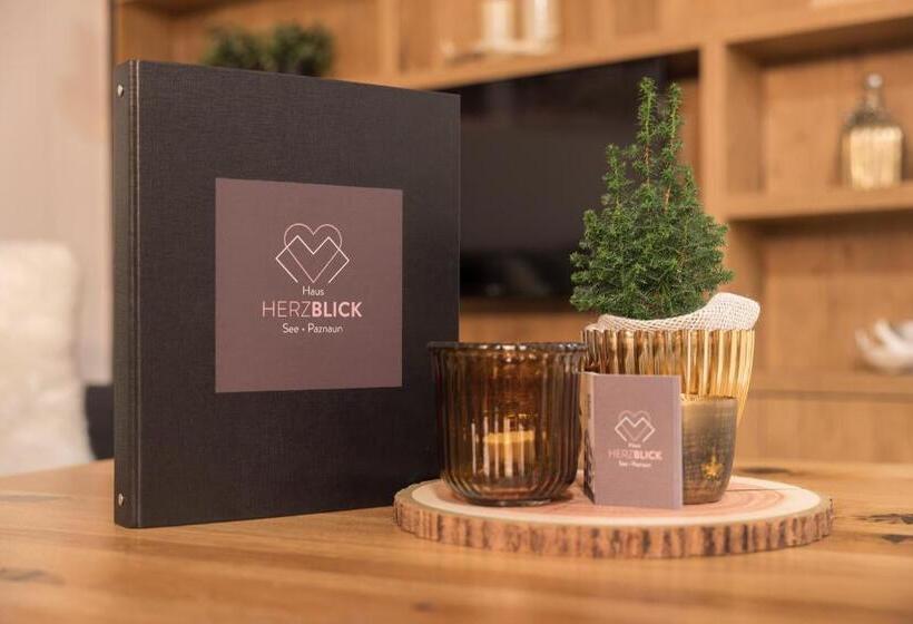 דירת שלושה חדרים, Aparthotel Herzblick Gmbh