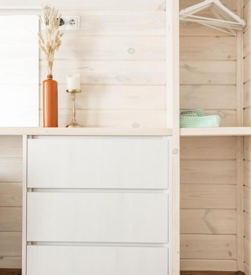 اتاق سوپریور, Guest House