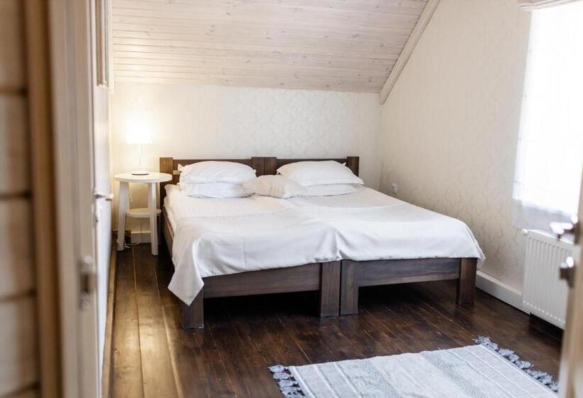 اتاق استاندارد, Guest House