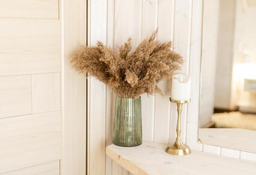 اتاق استاندارد با بالکن, Guest House