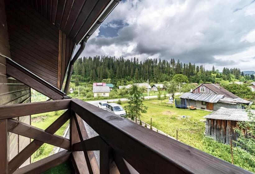 اتاق استاندارد با بالکن, Guest House
