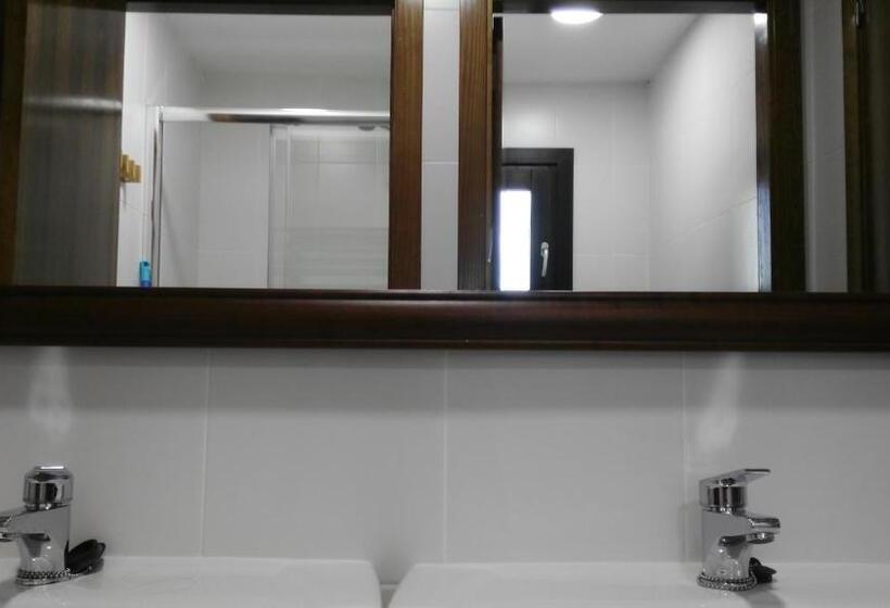 חדר משפחתי, Albergue De Benabarre Calumet