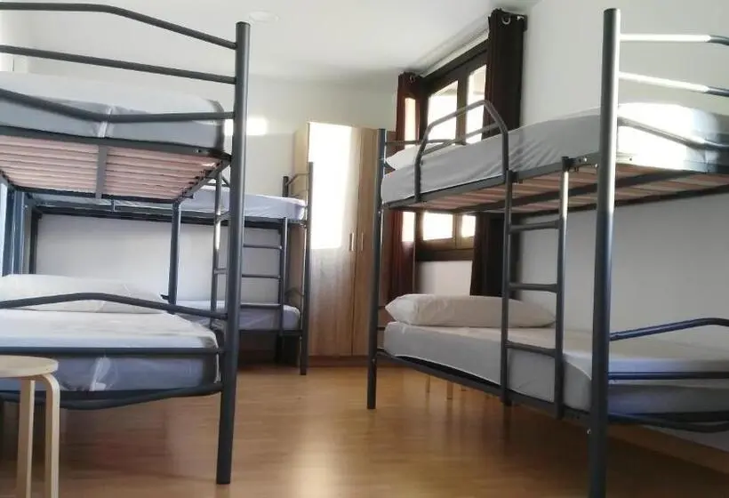 ファミリールーム, Albergue De Benabarre Calumet