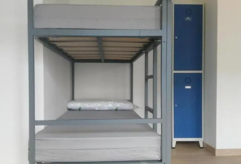 浴室共有ファミリールーム, Albergue De Benabarre Calumet