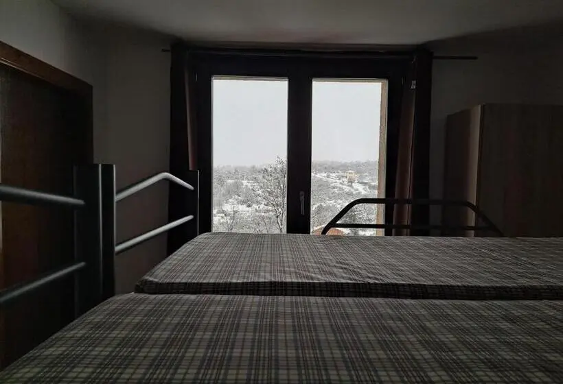スタンダード4人部屋, Albergue De Benabarre Calumet