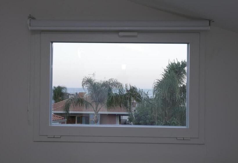 高级套房带海景, Path House Etna & Sea View