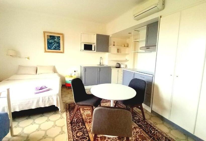 إستوديو قياسى, Apartments In Villa Isabel