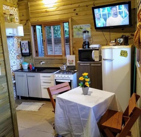 کلبه ییلاقی, Hindu Box Containers E Cabanas