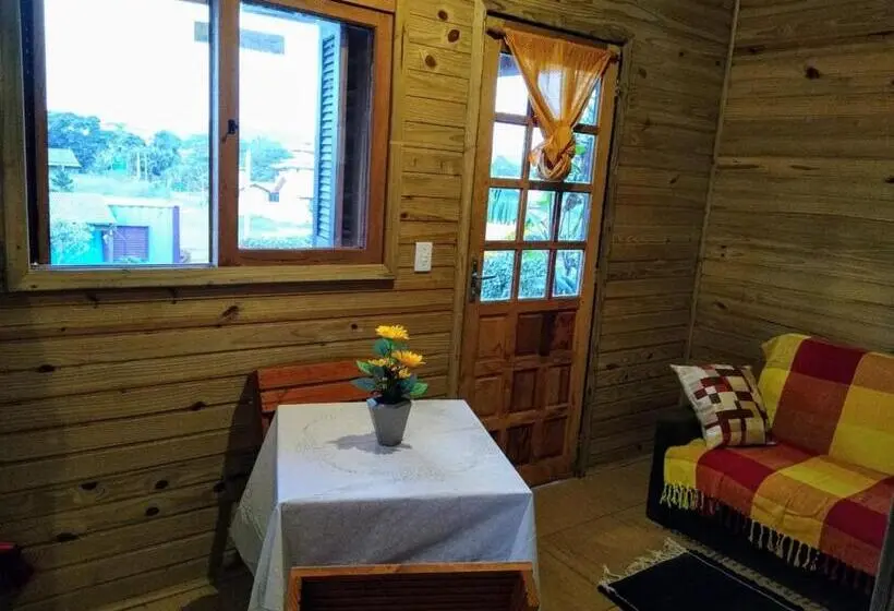 کلبه ییلاقی, Hindu Box Containers E Cabanas