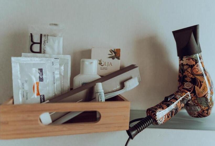 标准间, Affittacamere Simotta