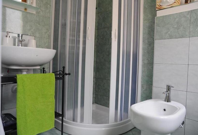 标准间, Affittacamere Simotta