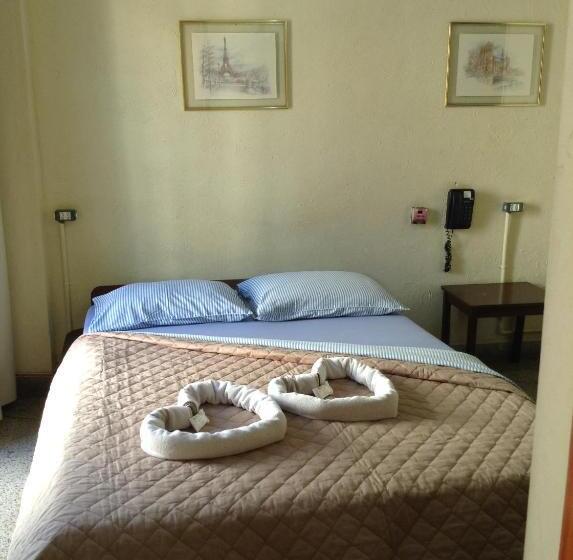 수피리어 룸, Pirahy