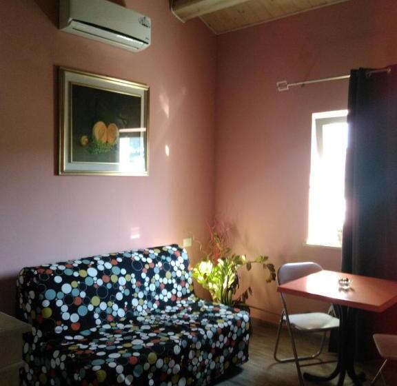 单人经济间, Quattro Stagioni