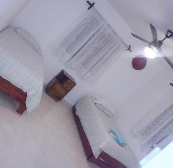 Апартаменты 3 Спальни, Posada Dilia Del Alba