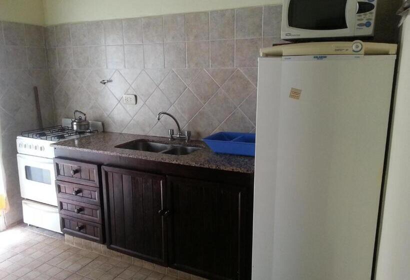 בקתת חדר, La Loma Resort