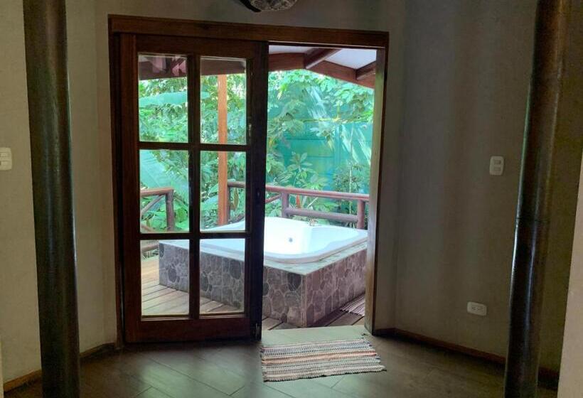 בית, 2 חדרי שינה, Brigitte S Ranch