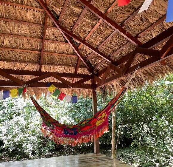 בית, 2 חדרי שינה, Brigitte S Ranch