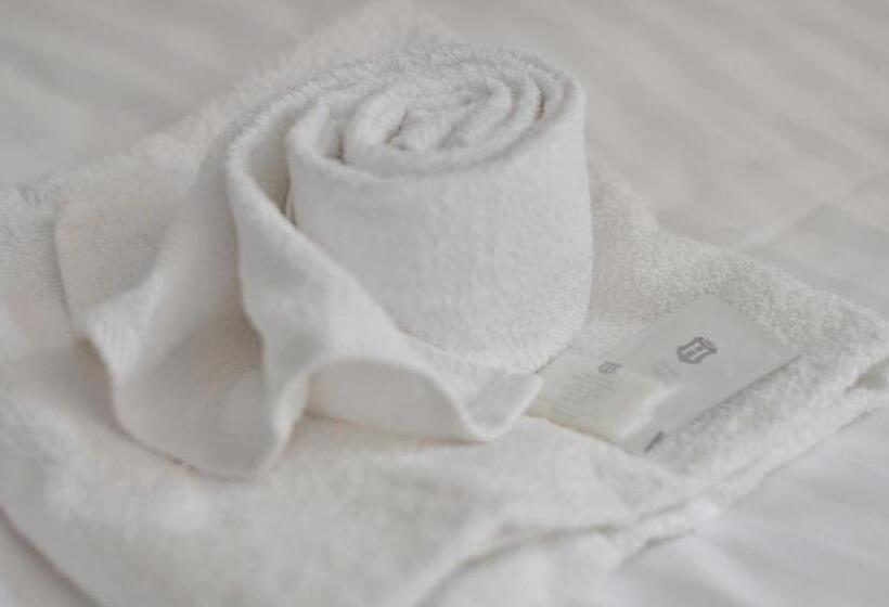 غرفة إقتصادية, Penzion Troja