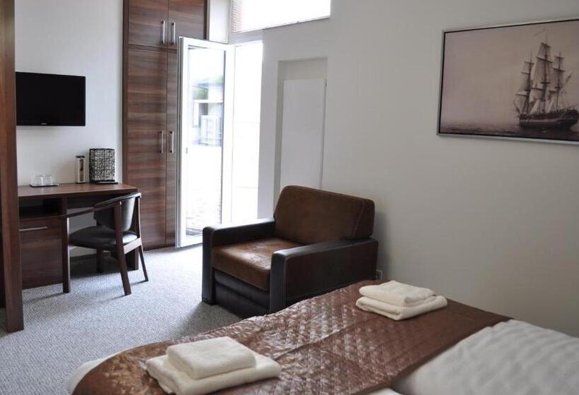 غرفة قياسية, Penzion Troja