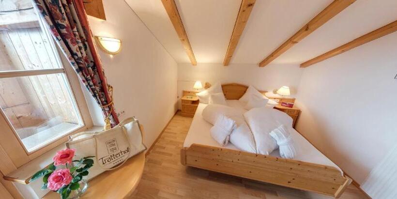 شقة غرفة واحدة, Tratterhof Mountain Sky