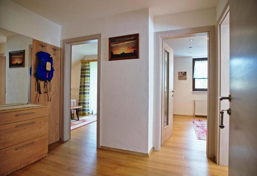 Апартаменты 2 Спальни, Alpengasthaus Gießlhütte