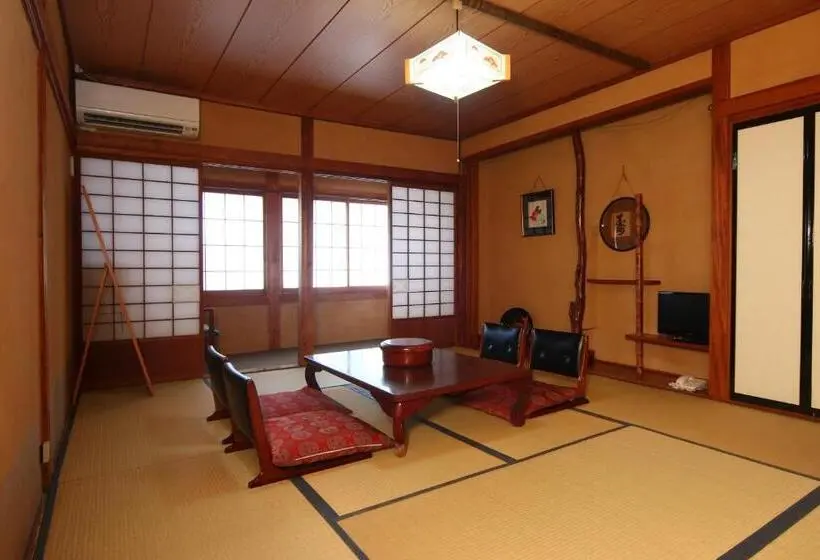 浴室共有スタンダード４人用ルーム, Chitosekan