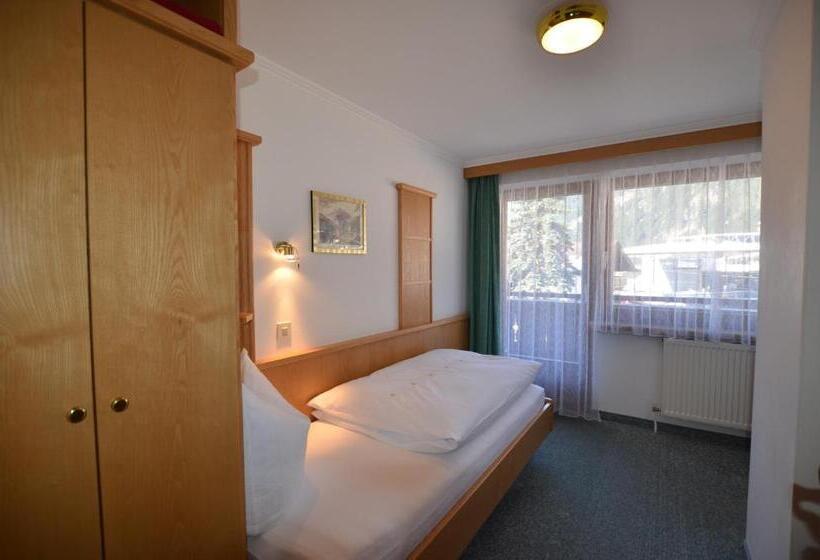 اتاق استاندارد یک تخته با بالکن, Haus Monika Und Haus Claudia