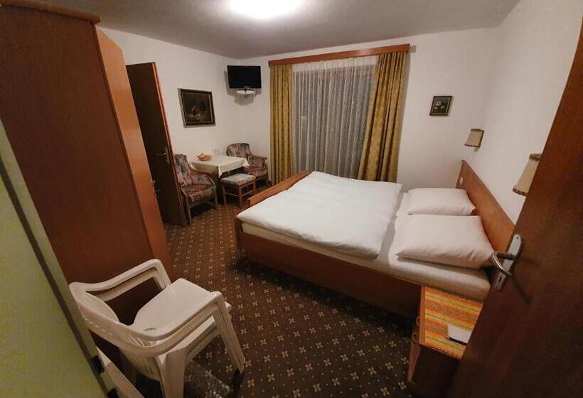 آپارتمان 3 خوابه, Haus Monika Und Haus Claudia