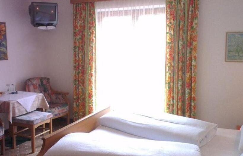 اتاق استاندارد با چشم‌انداز کوهستان, Haus Monika Und Haus Claudia