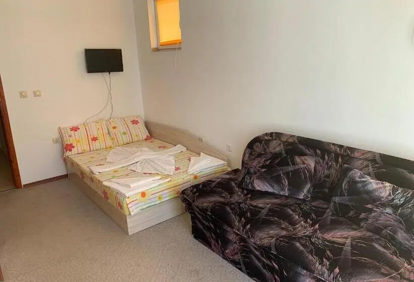 آپارتمان 1 خوابه با بالکن, Lilia Guest House