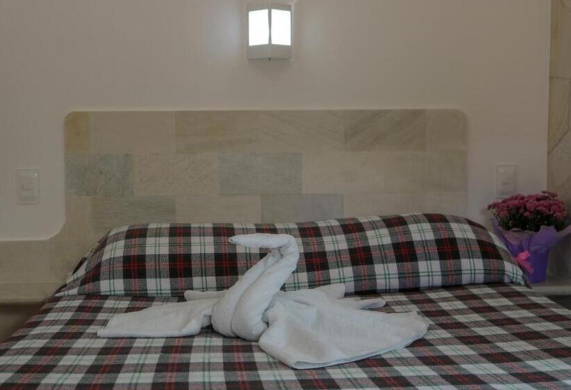 스탠다드 자쿠지 룸, Pousada Arco íris