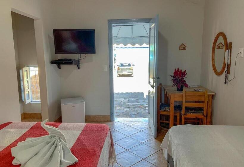 스탠다드 트리플 룸, Pousada Arco íris