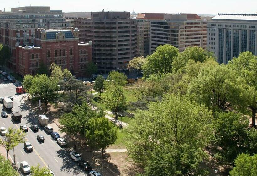 이그제큐티브 스위트 킹침대, Hamilton Hotel Washington Dc