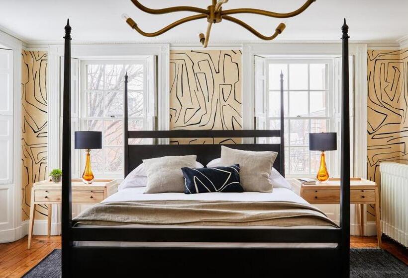 اتاق استاندارد, Blind Tiger Portland Danforth Street