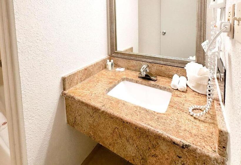 Семейный Номер, Comfort Inn & Suites Kissimmee By The Parks