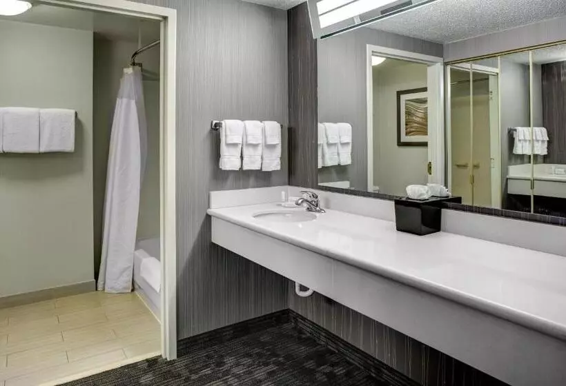Executive-sviitti, Courtyard By Marriott Cleveland Westlake