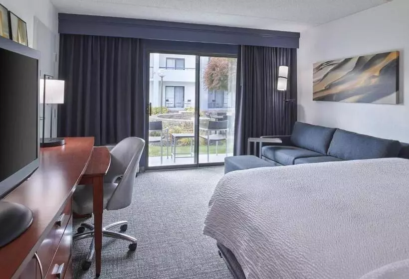Standard-huone King-vuode, Courtyard By Marriott Detroit Troy