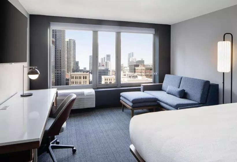 身障者適用キングサイズベッドルーム, Courtyard By Marriott Chicago Downtown/river North