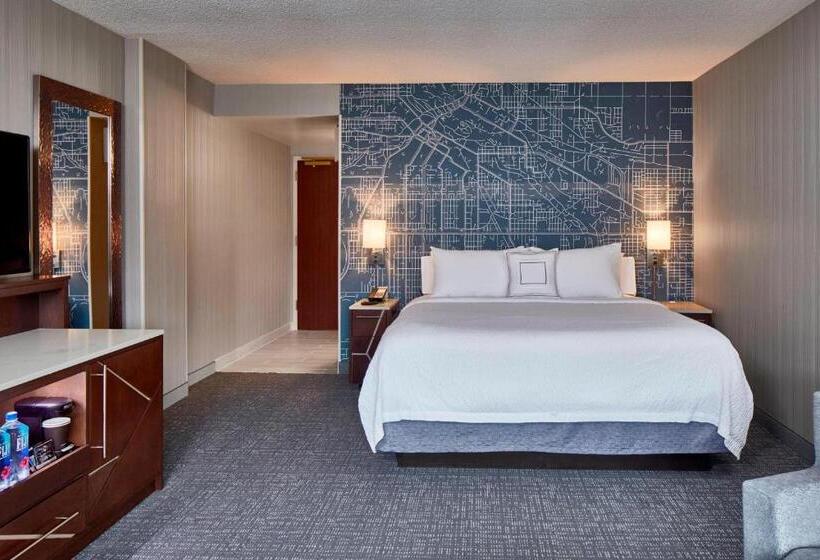 חדר סטנדרט, מיטת קינג, מותאם לאדם עם מוגבלויות, Courtyard Portland Downtown/convention Center