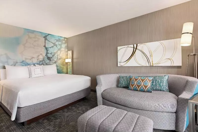 اتاق استاندارد با تخت بزرگ, Courtyard By Marriott Roseville
