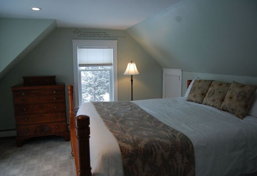 Апартаменты 2 Спальни, Cranmore Inn