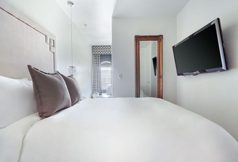 标准间, The Crescent Powered By Sonder