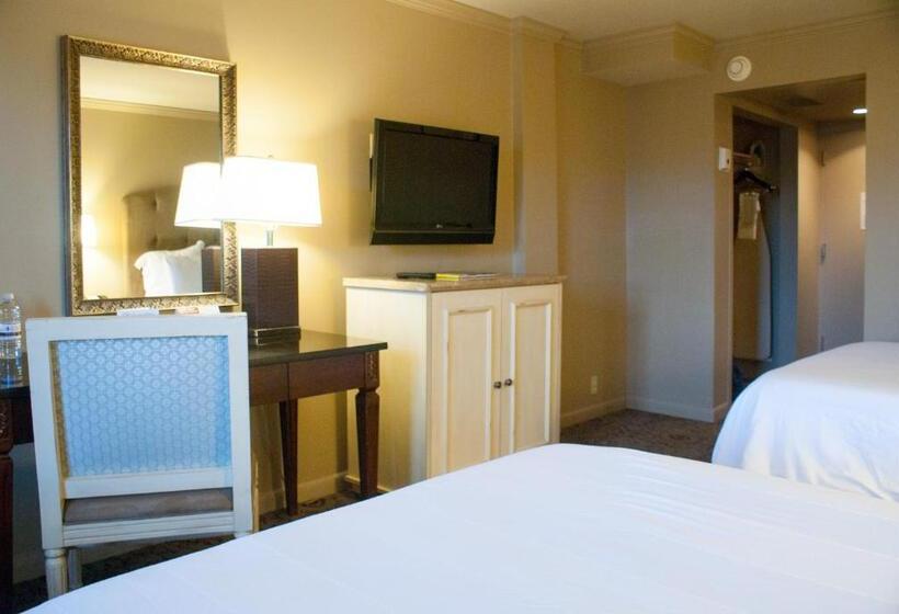 Номер Стандарт 2 Двуспальные Кровати, Dauphine Orleans