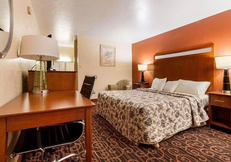 キングサイズベッドのスタンダードルーム, Econo Lodge Jasper