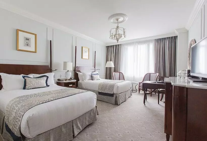 プレミアムルーム, The Charleston Place